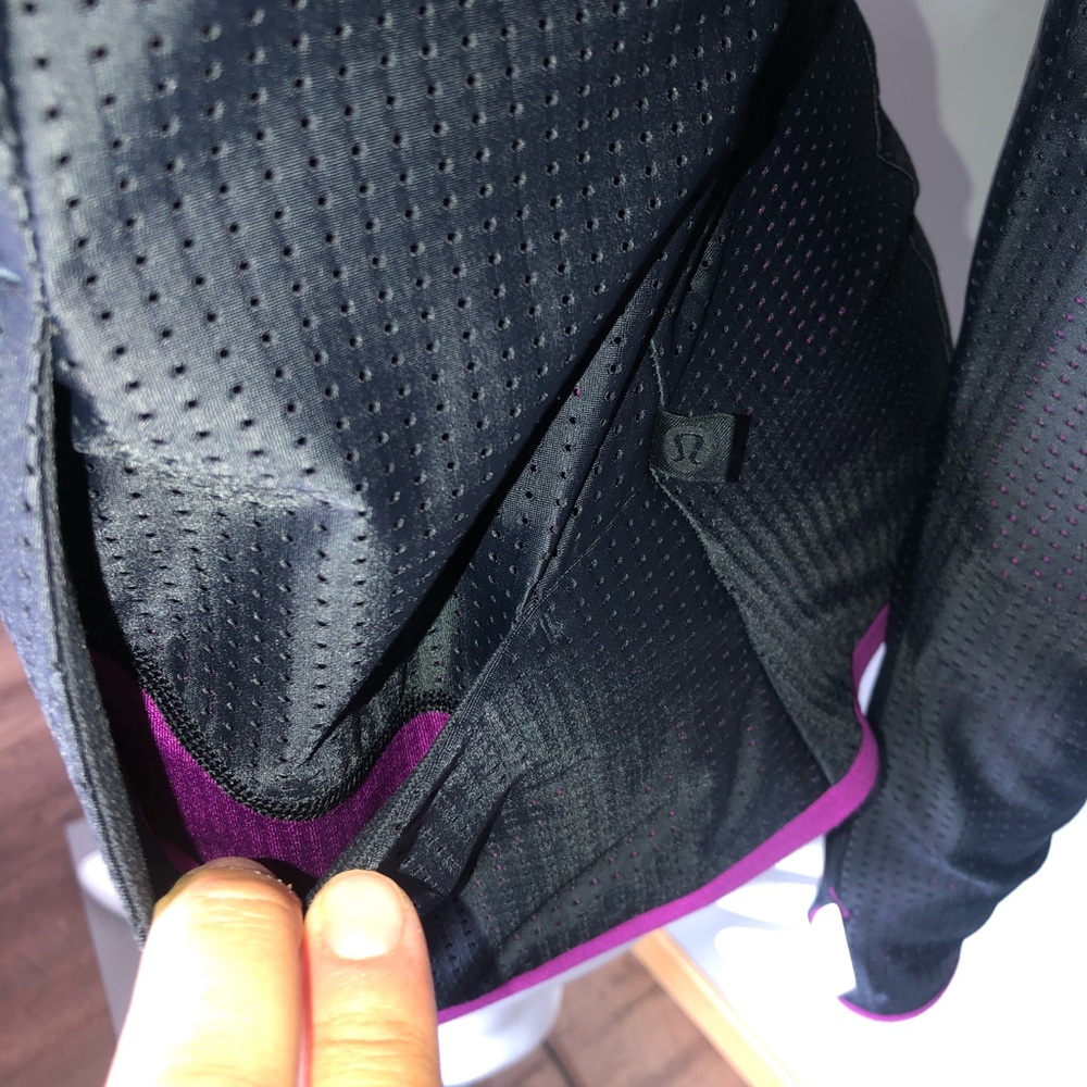 Lululemon Reversible Jacket. Never Worn - image 4